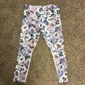 RBX cropped leggings, floral purple, women’s medium